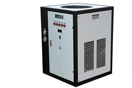 買風冷箱式冷水機時遇到低報價應該怎么辦？